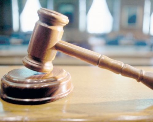 A tâlhărit un adolescent şi s-a ales cu închisoare